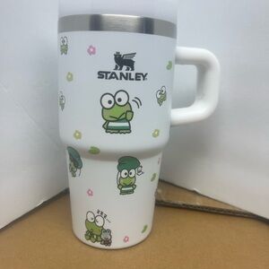 Stanley White Travel Mug with Keroppi 20 oz flip top